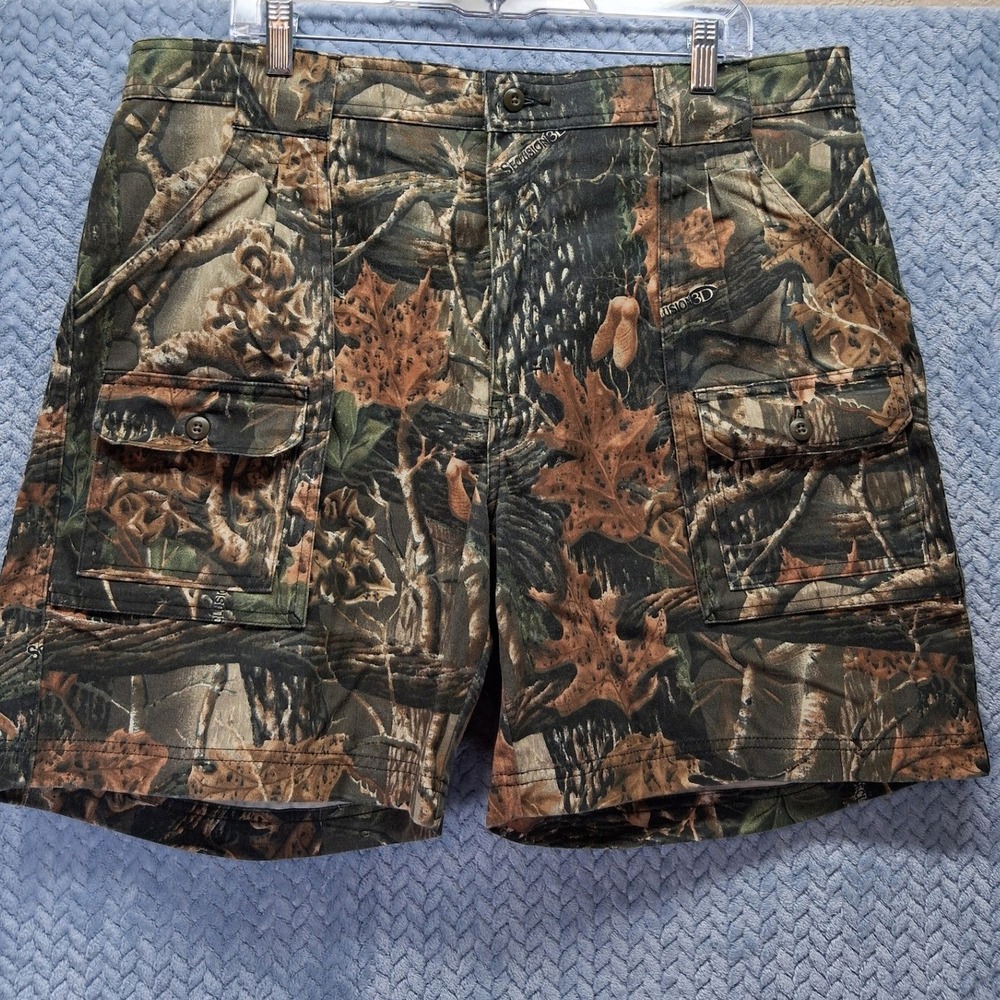 Cabelas Seclusion 3D Camo Cargo Shorts Mens 38 Forest Hunting Utility